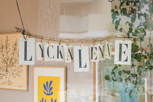 たまプラーザの美容室 Lycka リッカ Lycka Mjuk リッカミューク Lycka Lenne リッカレンネ たまプラーザ 駅から徒歩3分にある新しい美容院 ヘアサロン です たまプラーザの美容室 Lycka リッカ Lycka Mjuk リッカミューク Lycka Lenne リッカレンネ たまプラーザ 駅から徒歩3分にある新しい美容院 ヘアサロン です